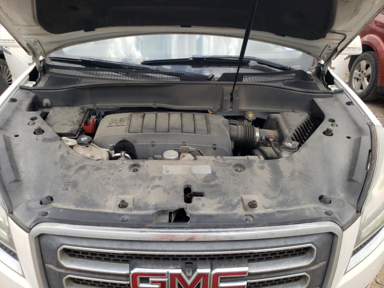 Photo 7 from auction – 2014 GMC ACADIA SLT with VIN 1GKKRRKDXEJ238348
