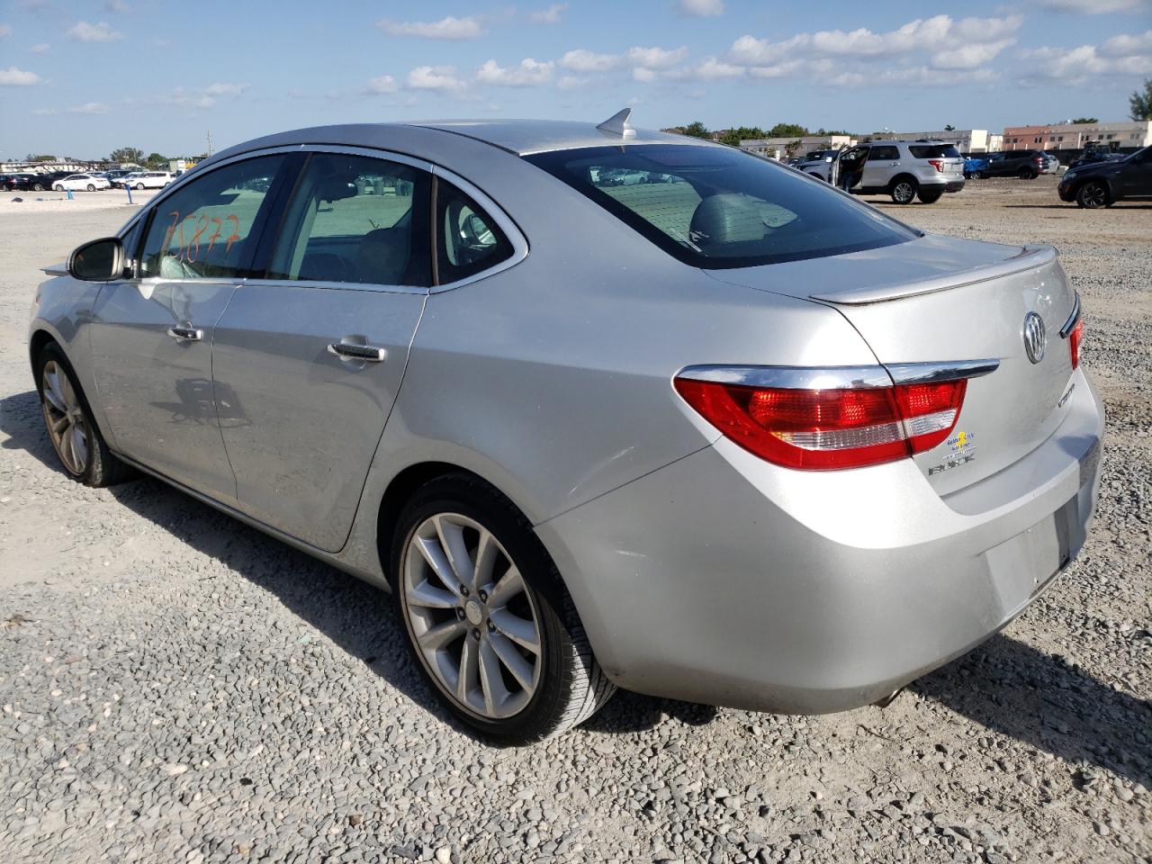 Photo 3 from auction – 2012 BUICK VERANO with VIN 1G4PP5SK7C4180382