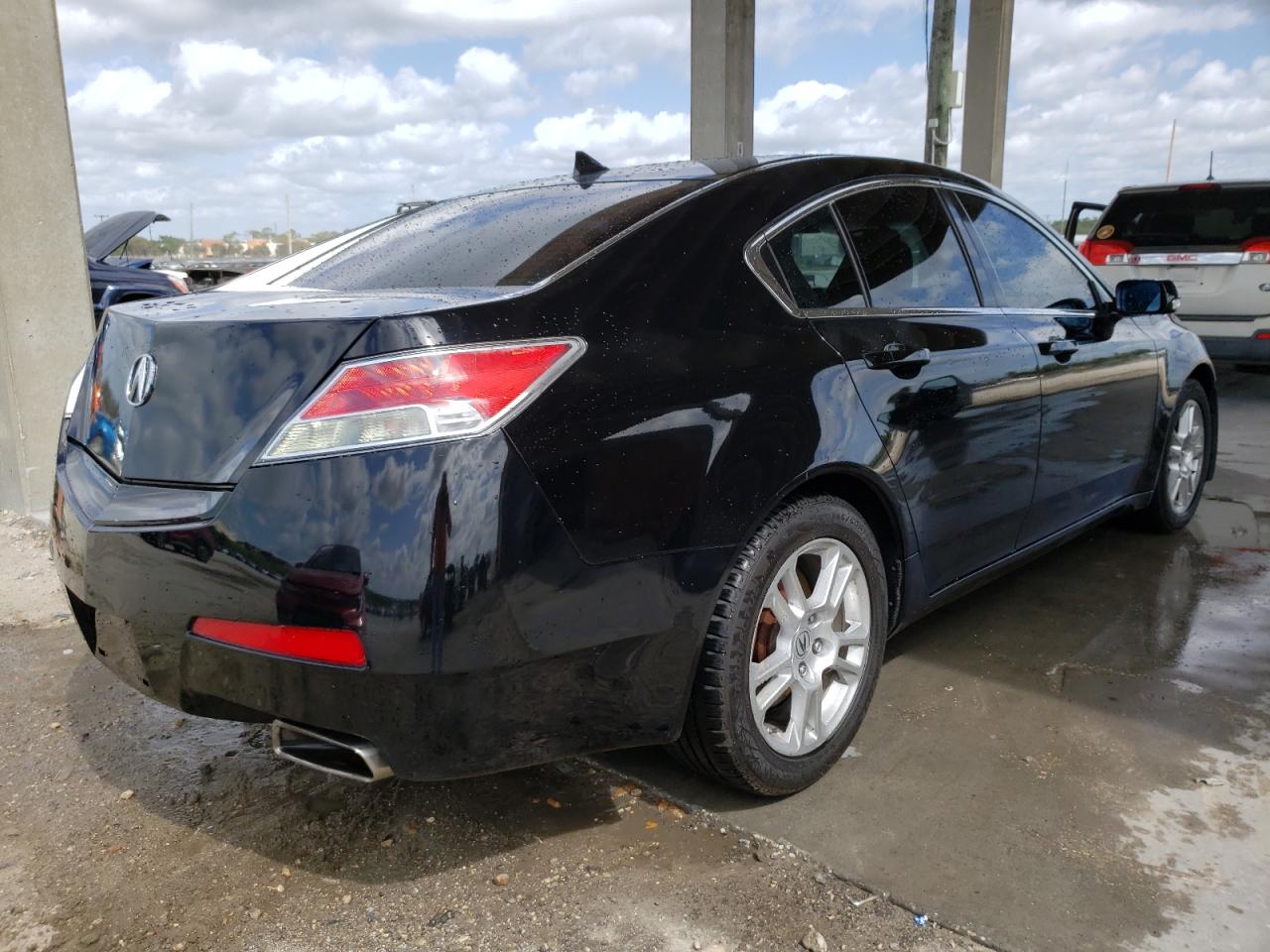 Photo 4 from auction – 2010 ACURA TL with VIN 19UUA8F26AA025004