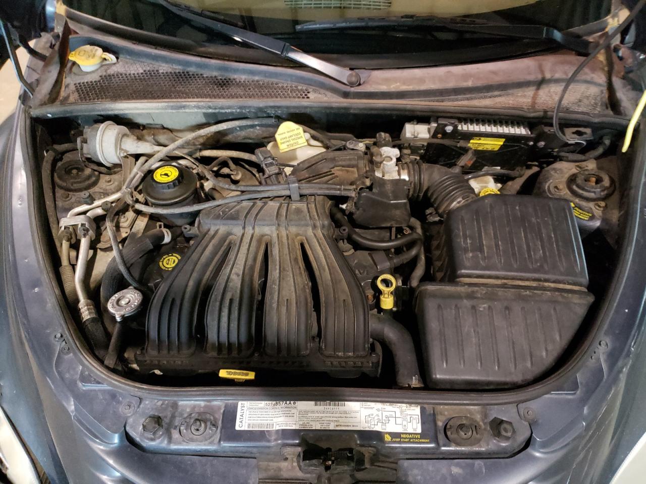 Photo 7 from auction – 2002 CHRYSLER PT CRUISER with VIN 3C8FY68B62T359546