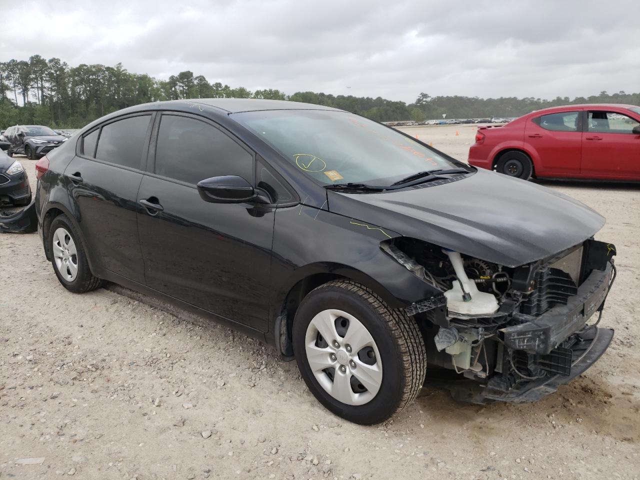 KIA FORTE LX 2018 with VIN 3KPFK4A70JE243369 - Photo from auction
