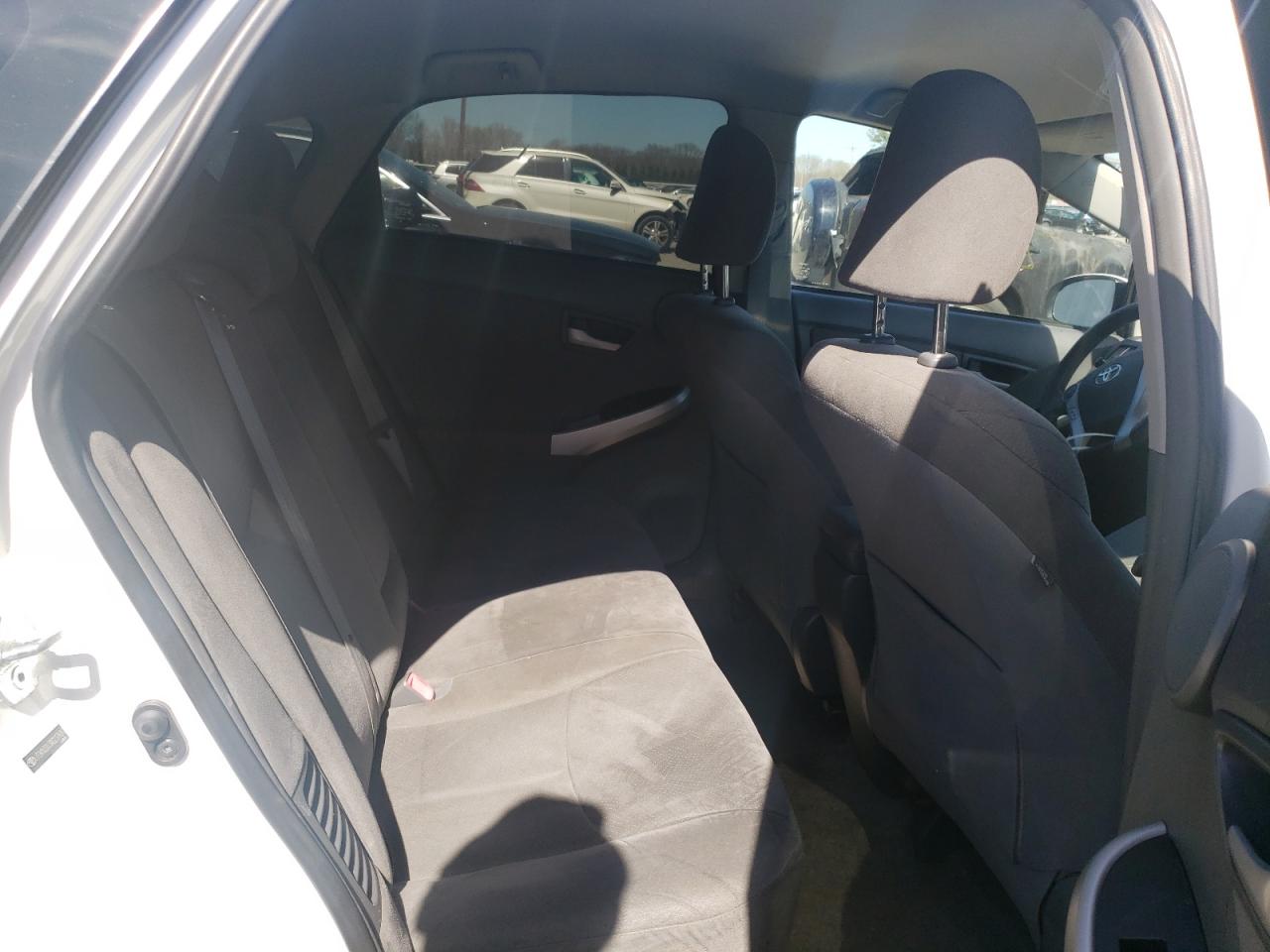 Photo 6 from auction – 2010 TOYOTA PRIUS with VIN JTDKN3DU3A0237687