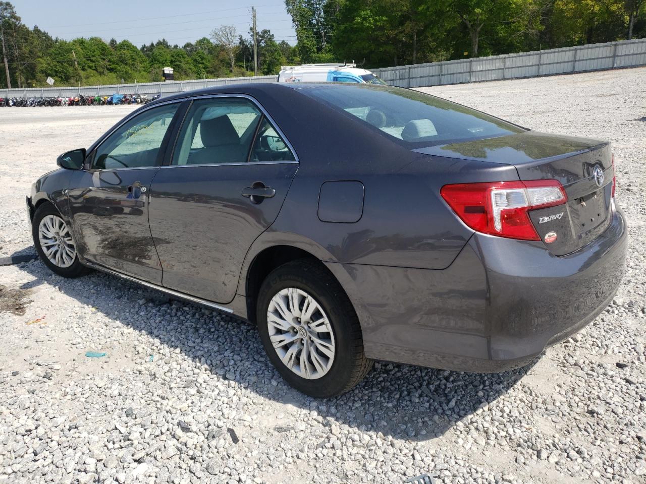 Photo 3 from auction – 2014 TOYOTA CAMRY L with VIN 4T4BF1FK0ER417108