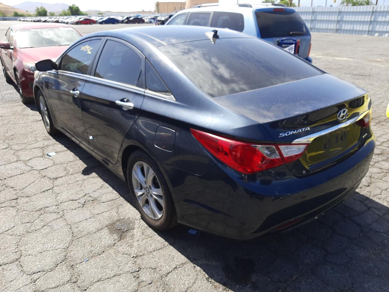 Photo 3 from auction – 2012 HYUNDAI SONATA SE with VIN 5NPEC4ACXCH314341