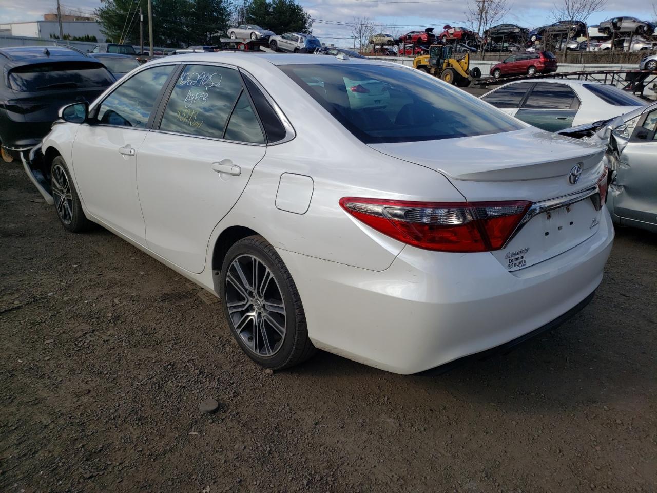 Photo 3 from auction – 2016 TOYOTA CAMRY LE with VIN 4T1BF1FK4GU143232