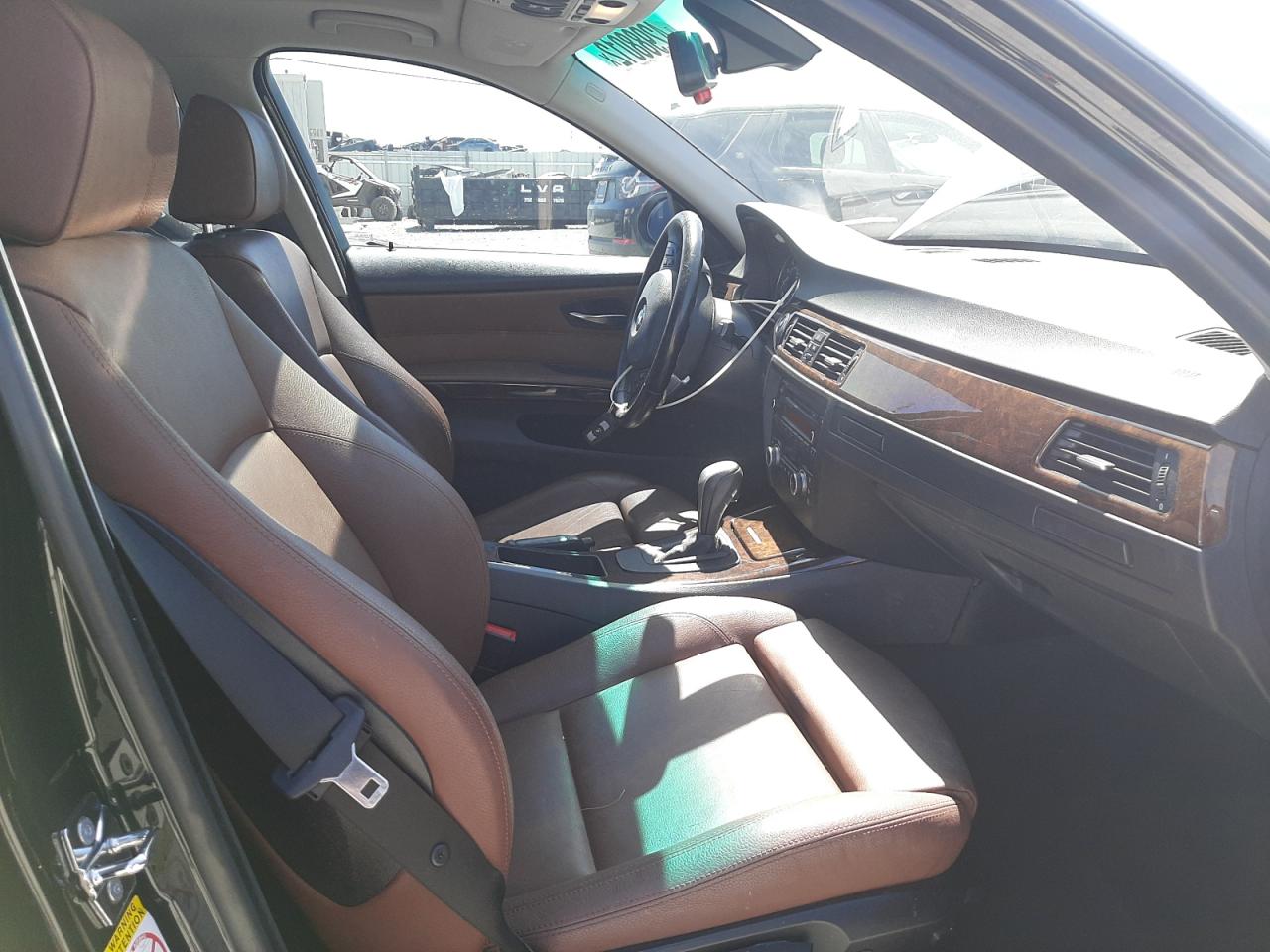 Photo 5 from auction – 2008 BMW 328 I with VIN WBAVA33578P143653