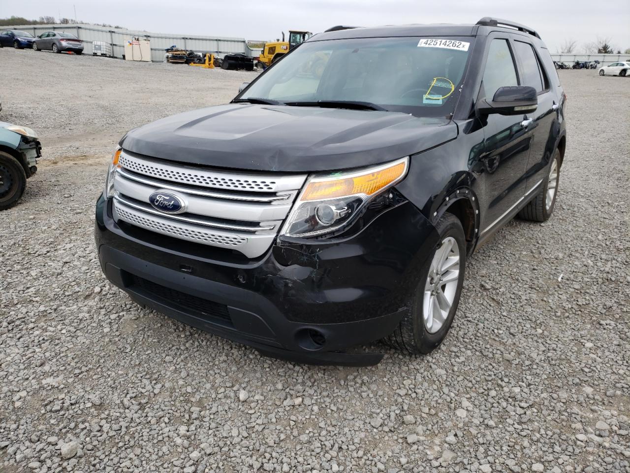 Photo 9 from auction – 2011 FORD EXPLORER X with VIN 1FMHK7D83BGA48782