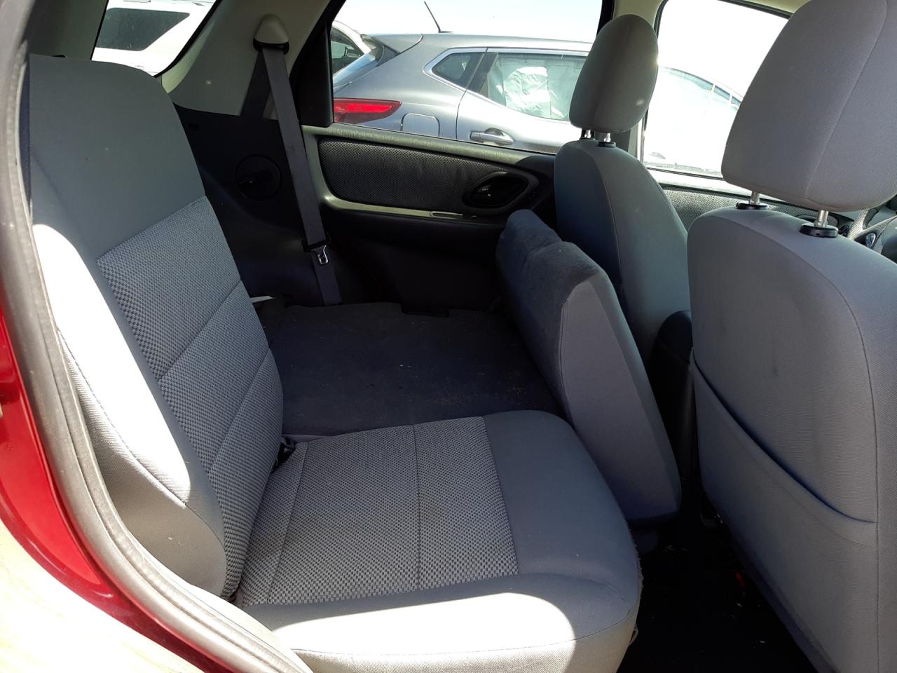 Photo 6 from auction – 2006 FORD ESCAPE HEV with VIN 1FMCU95H76KB79893