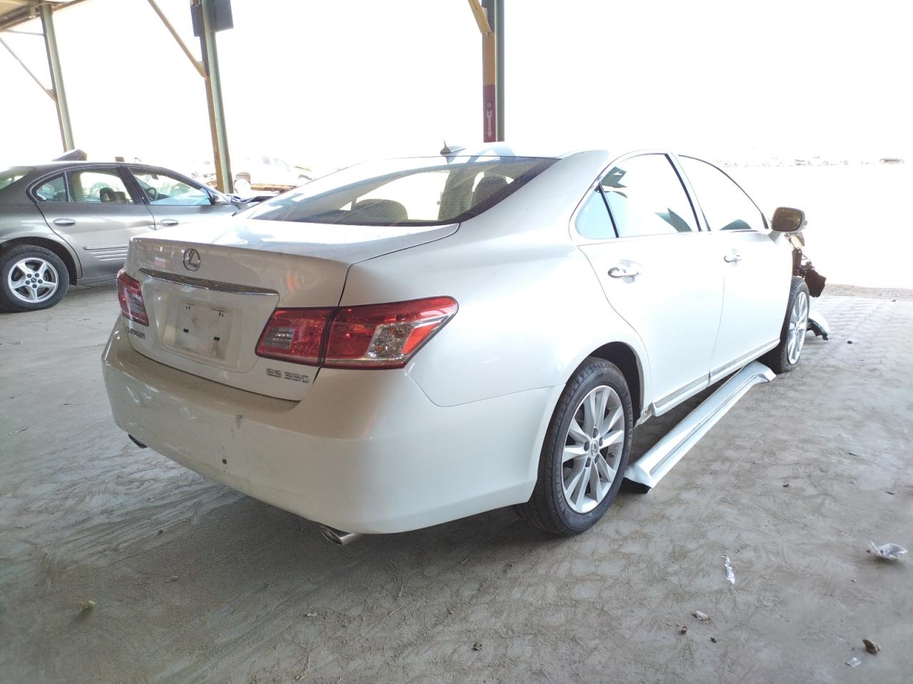Photo 4 from auction – 2010 LEXUS ES 350 with VIN JTHBK1EG5A2346158