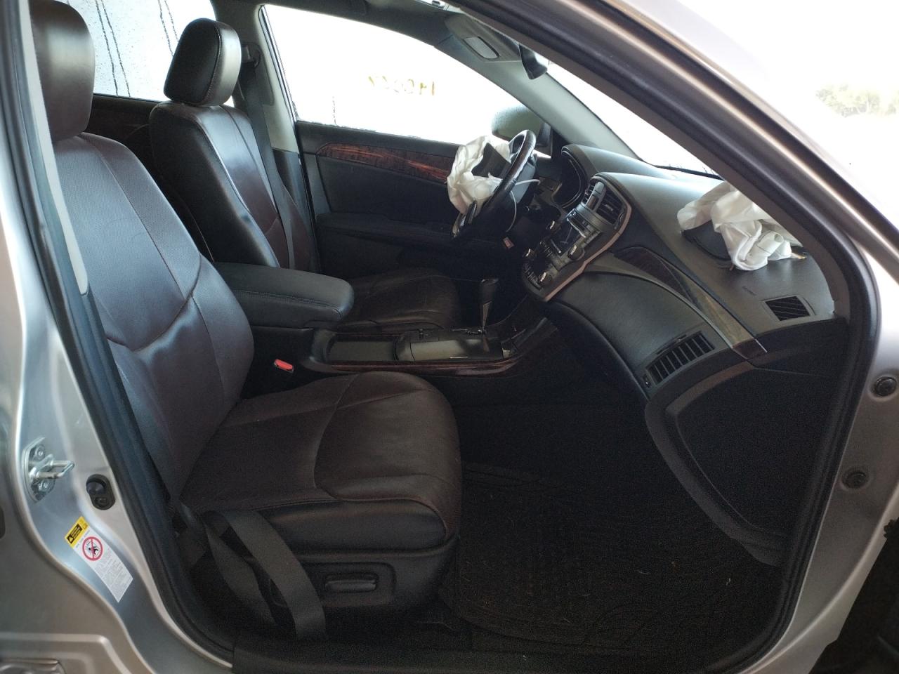 Photo 5 from auction – 2011 TOYOTA AVALON BAS with VIN 4T1BK3DB0BU435320