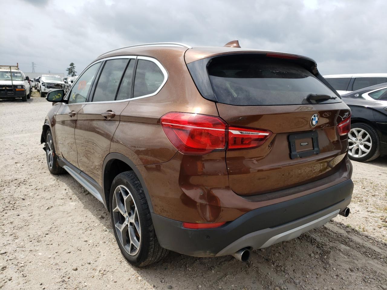 Photo 3 from auction – 2017 BMW X1 SDRIVE2 with VIN WBXHU7C38HP925461