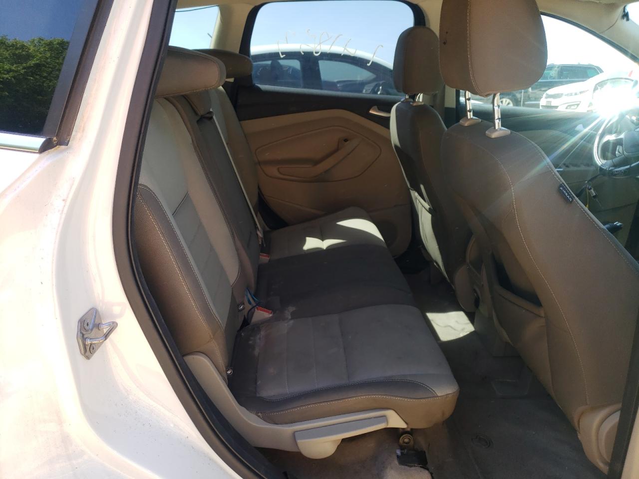 Photo 6 from auction – 2014 FORD ESCAPE SE with VIN 1FMCU0GX1EUC10283