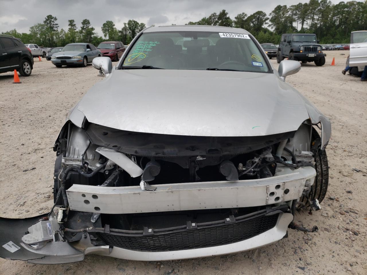 Photo 9 from auction – 2010 LEXUS IS 250 with VIN JTHCF5C20A5039972