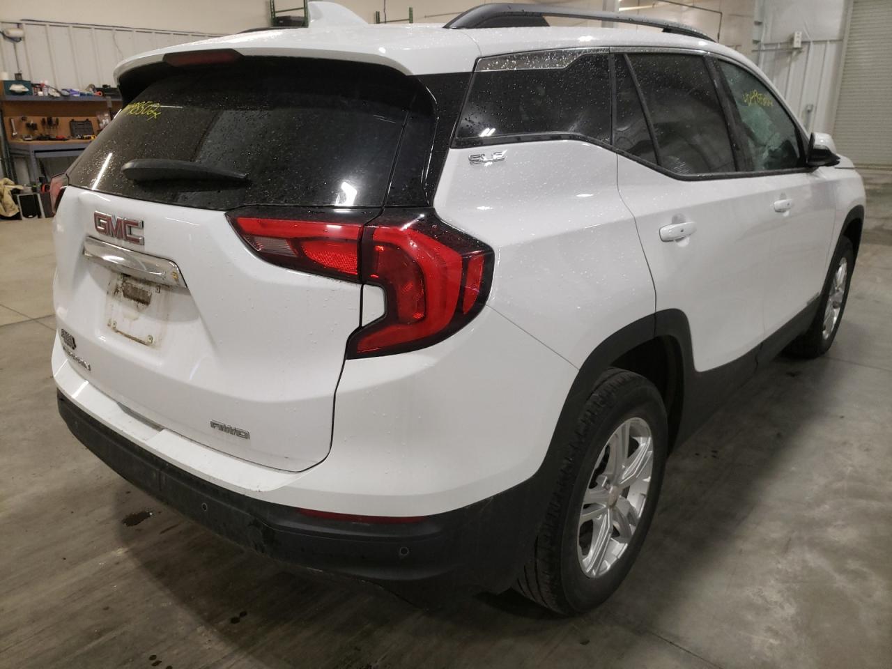 Photo 4 from auction – 2018 GMC TERRAIN SL with VIN 3GKALTEV7JL290232