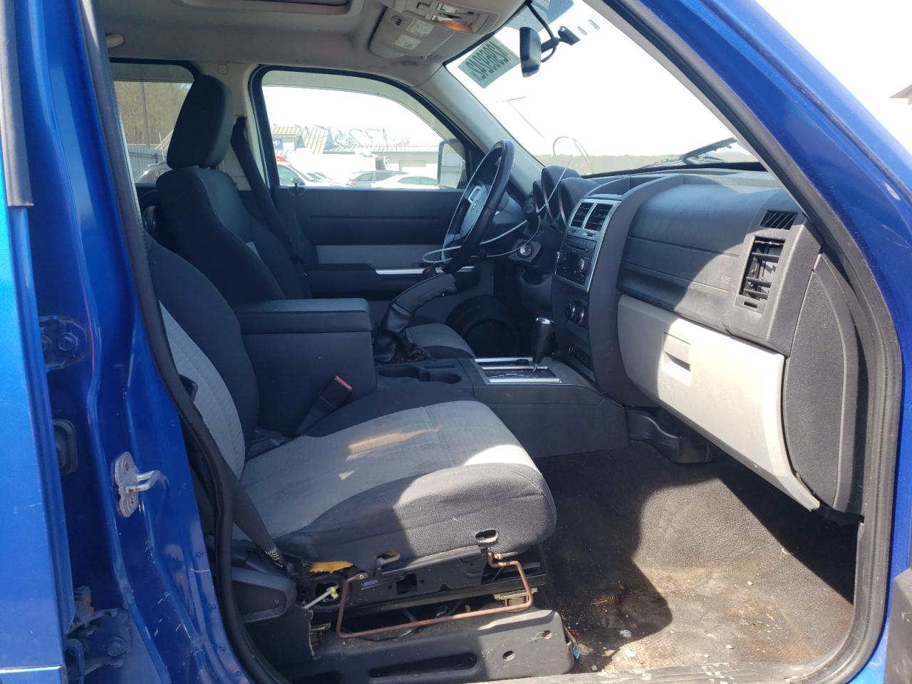 Photo 5 from auction – 2007 DODGE NITRO SLT with VIN 1D8GU58K07W613511