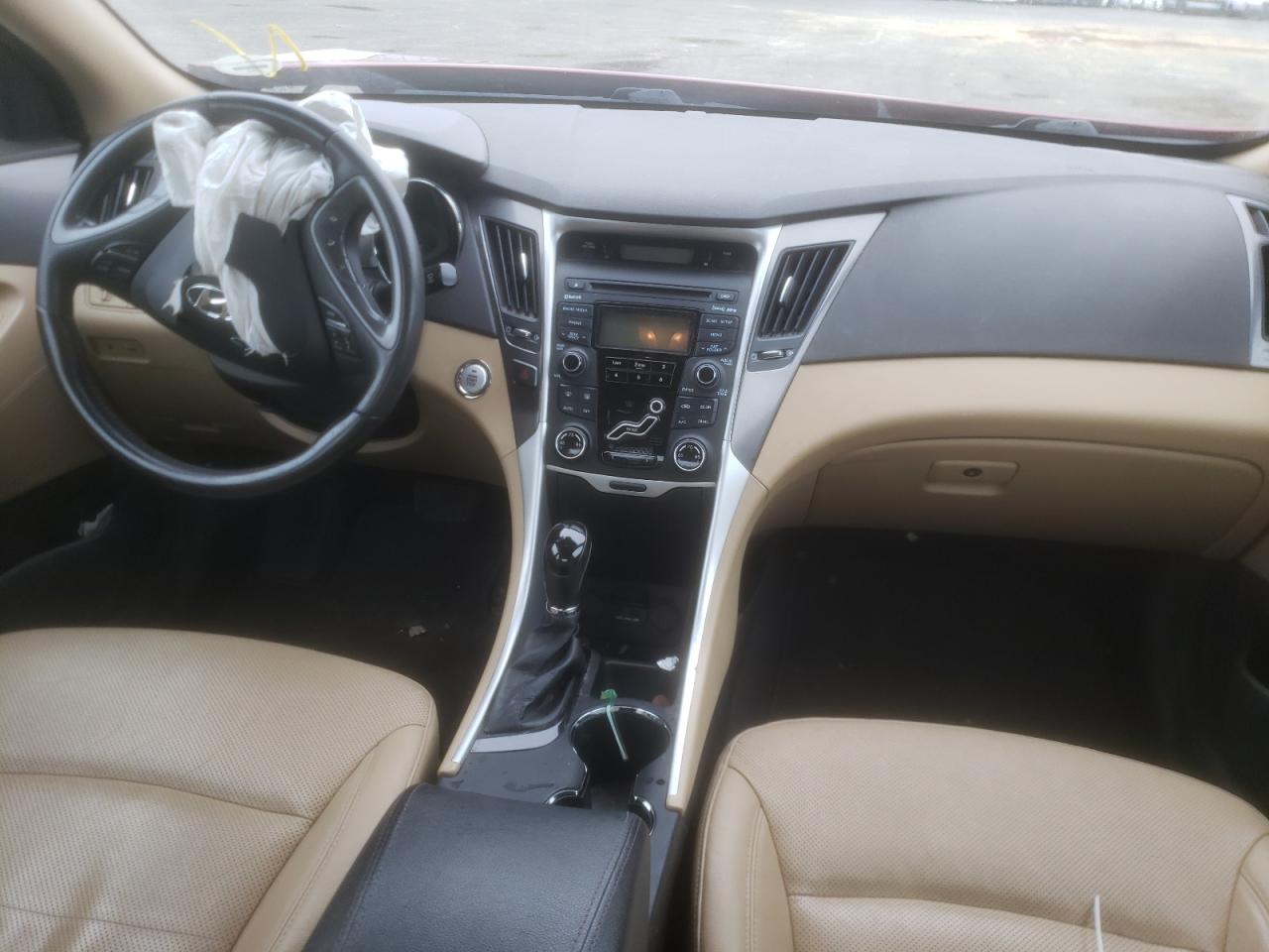 Photo 9 from auction – 2012 HYUNDAI SONATA HYB with VIN KMHEC4A44CA045328