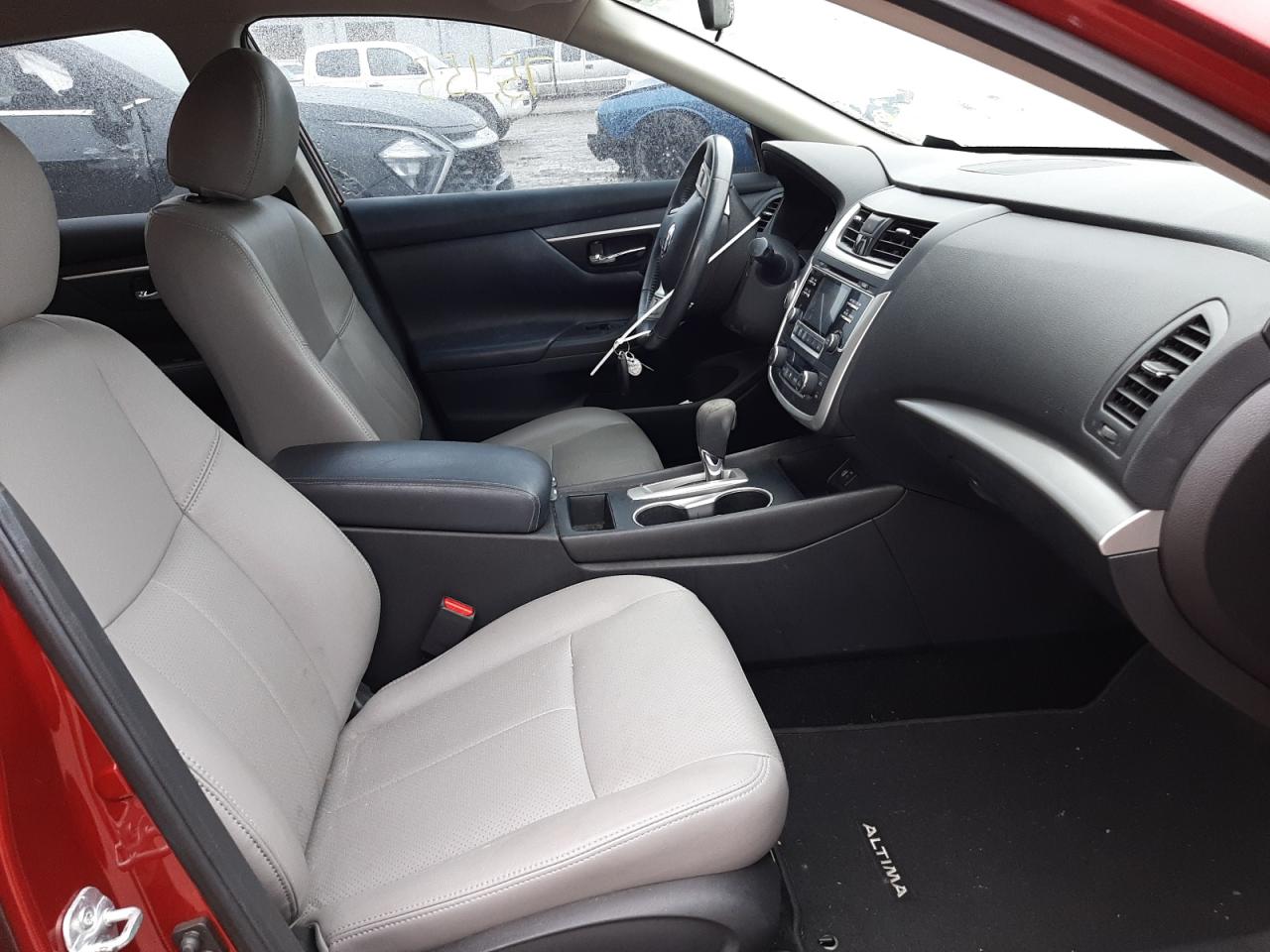Photo 5 from auction – 2017 NISSAN ALTIMA 2.5 with VIN 1N4AL3AP9HC108433