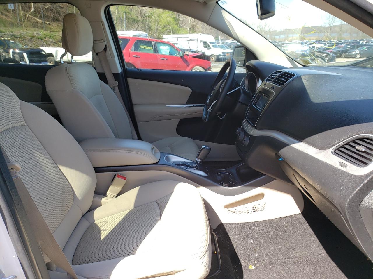 Photo 5 from auction – 2014 DODGE JOURNEY SE with VIN 3C4PDDAG5ET174601