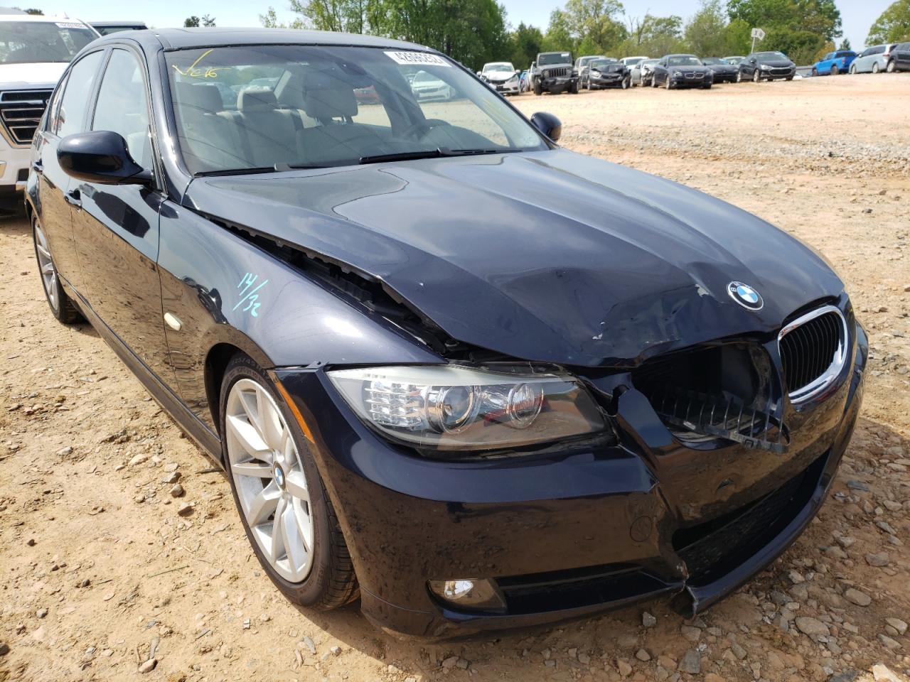 BMW 328 I 2009 with VIN WBAPH77529NL81798 - Photo from auction