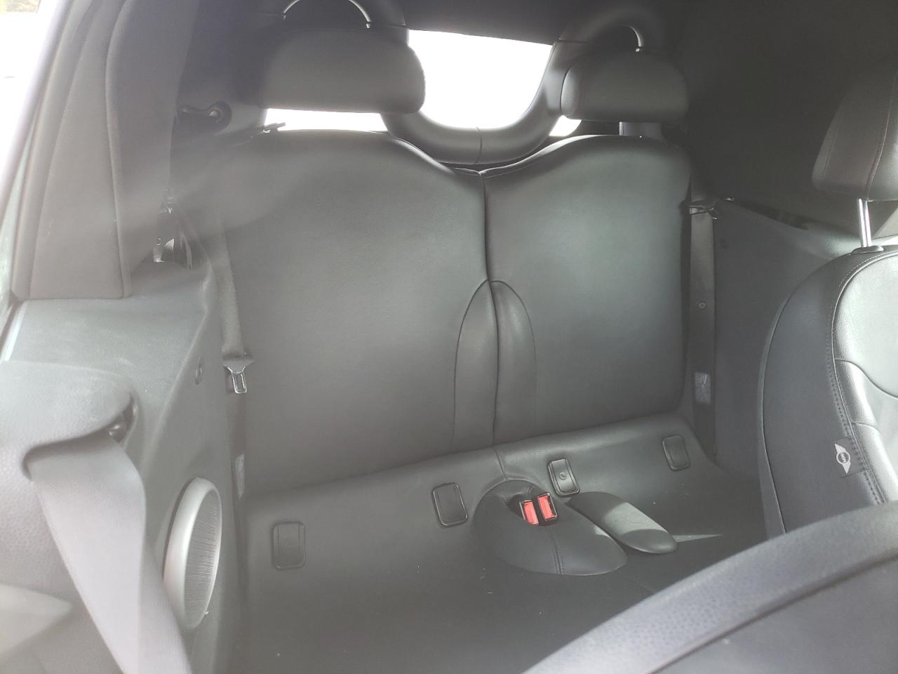 Photo 6 from auction – 2007 MINI COOPER with VIN WMWRF33557TG16784
