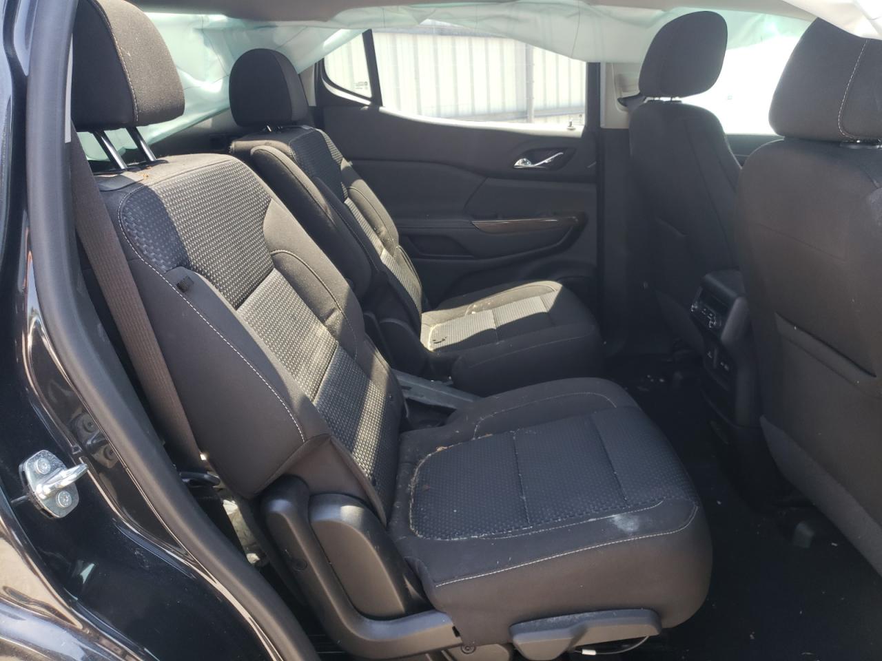 Photo 6 from auction – 2020 GMC ACADIA SLE with VIN 1GKKNKLS2LZ151896