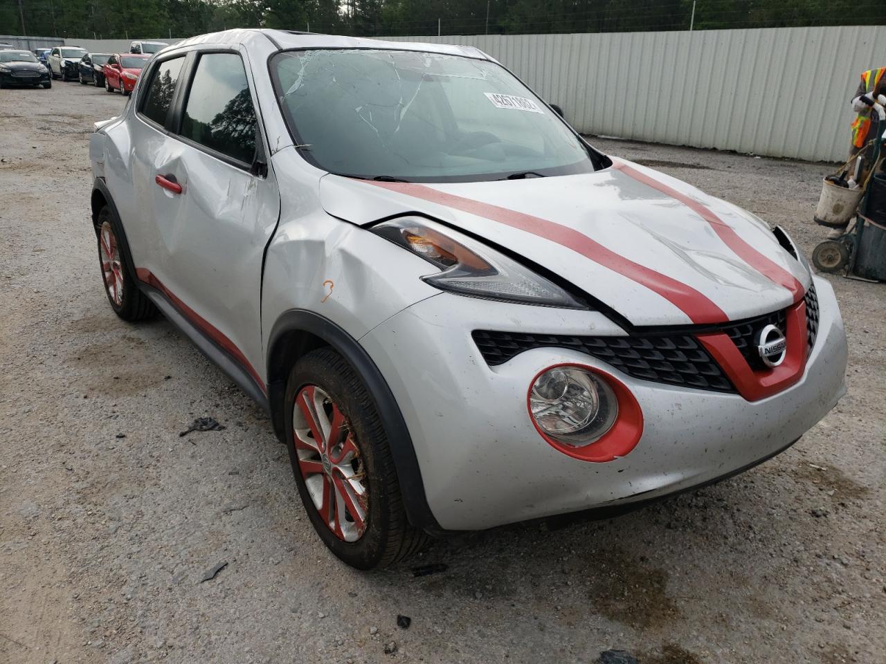 NISSAN JUKE S 2016 with VIN JN8AF5MR2GT600069 - Photo from auction