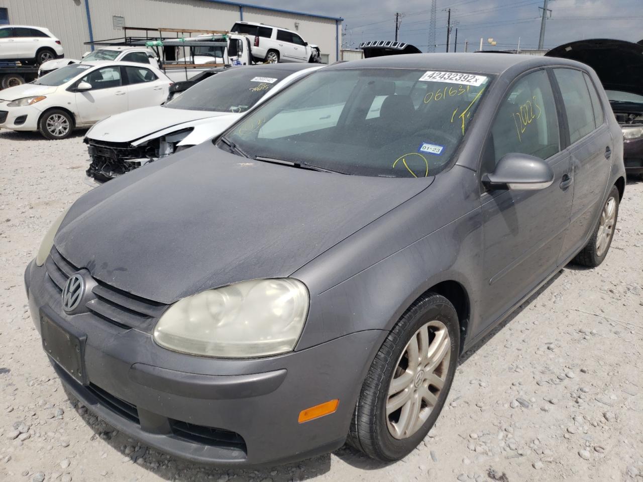 Photo 2 from auction – 2007 VOLKSWAGEN RABBIT with VIN WVWDR71K97W061631