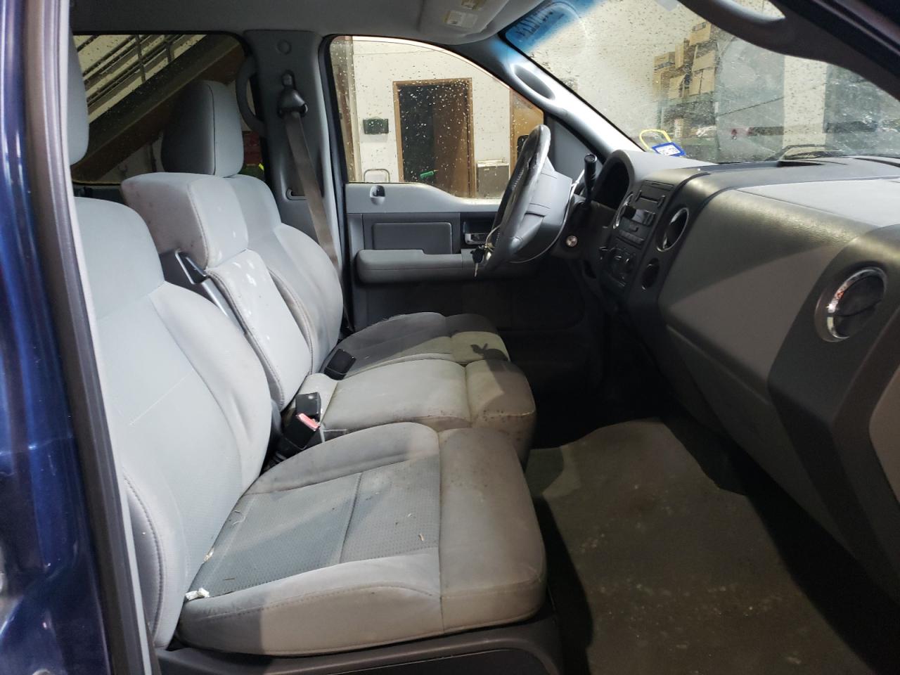 Photo 5 from auction – 2007 FORD F150 SUPER with VIN 1FTRW12W47KC44603