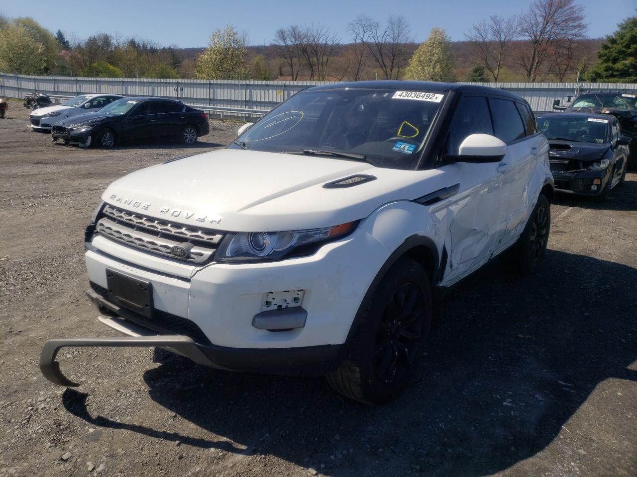 Photo 2 from auction – 2015 LAND ROVER RANGE ROVE with VIN SALVN2BG5FH077317