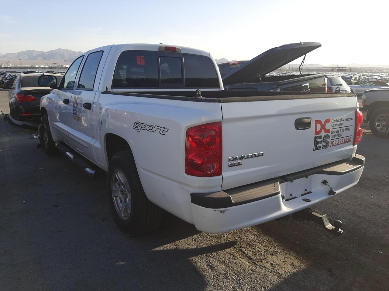 Photo 3 from auction – 2006 DODGE DAKOTA QUA with VIN 1D7HE48J56S626705