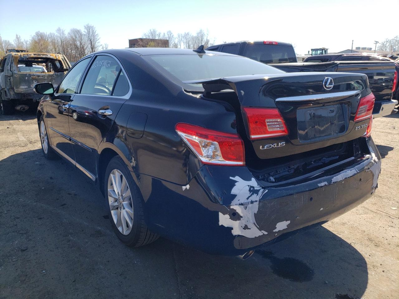 Photo 3 from auction – 2011 LEXUS ES 350 with VIN JTHBK1EG8B2445994