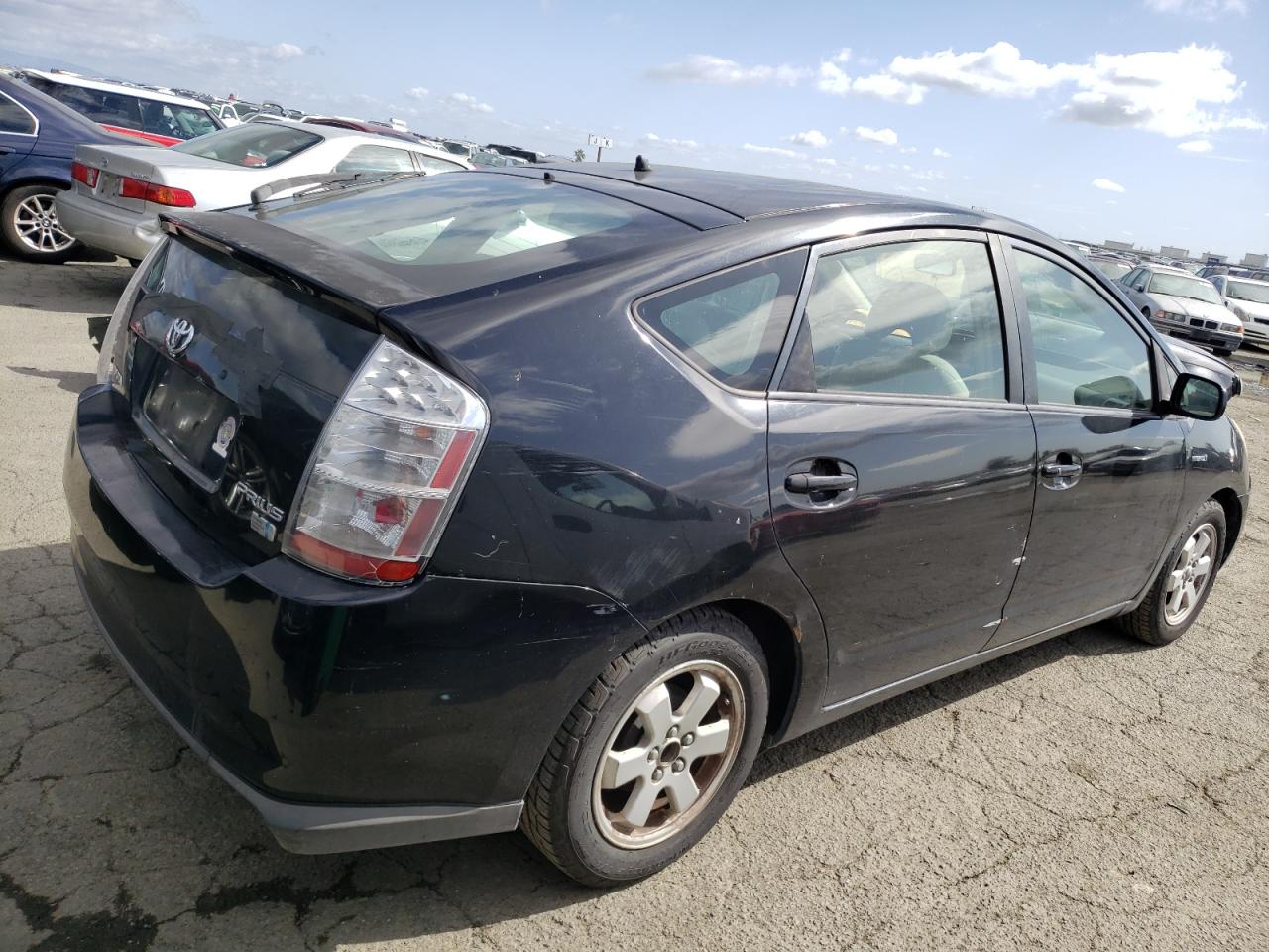 Photo 4 from auction – 2007 TOYOTA PRIUS with VIN JTDKB20U877608691