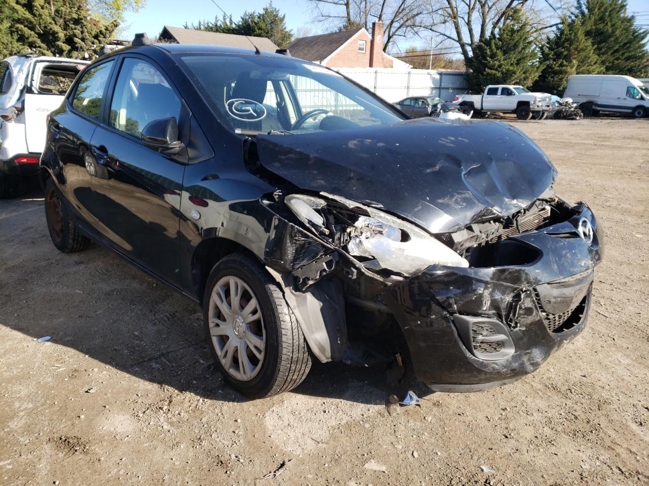 MAZDA MAZDA2 2011 with VIN JM1DE1HZ3B0124049 - Photo from auction