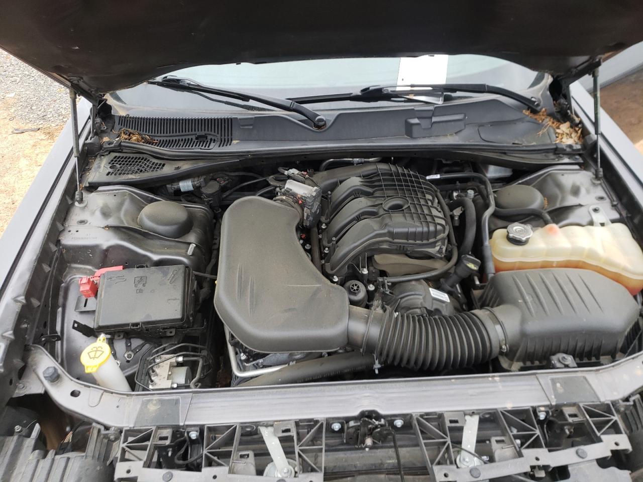 Photo 7 from auction – 2019 DODGE CHALLENGER with VIN 2C3CDZAGXKH712584