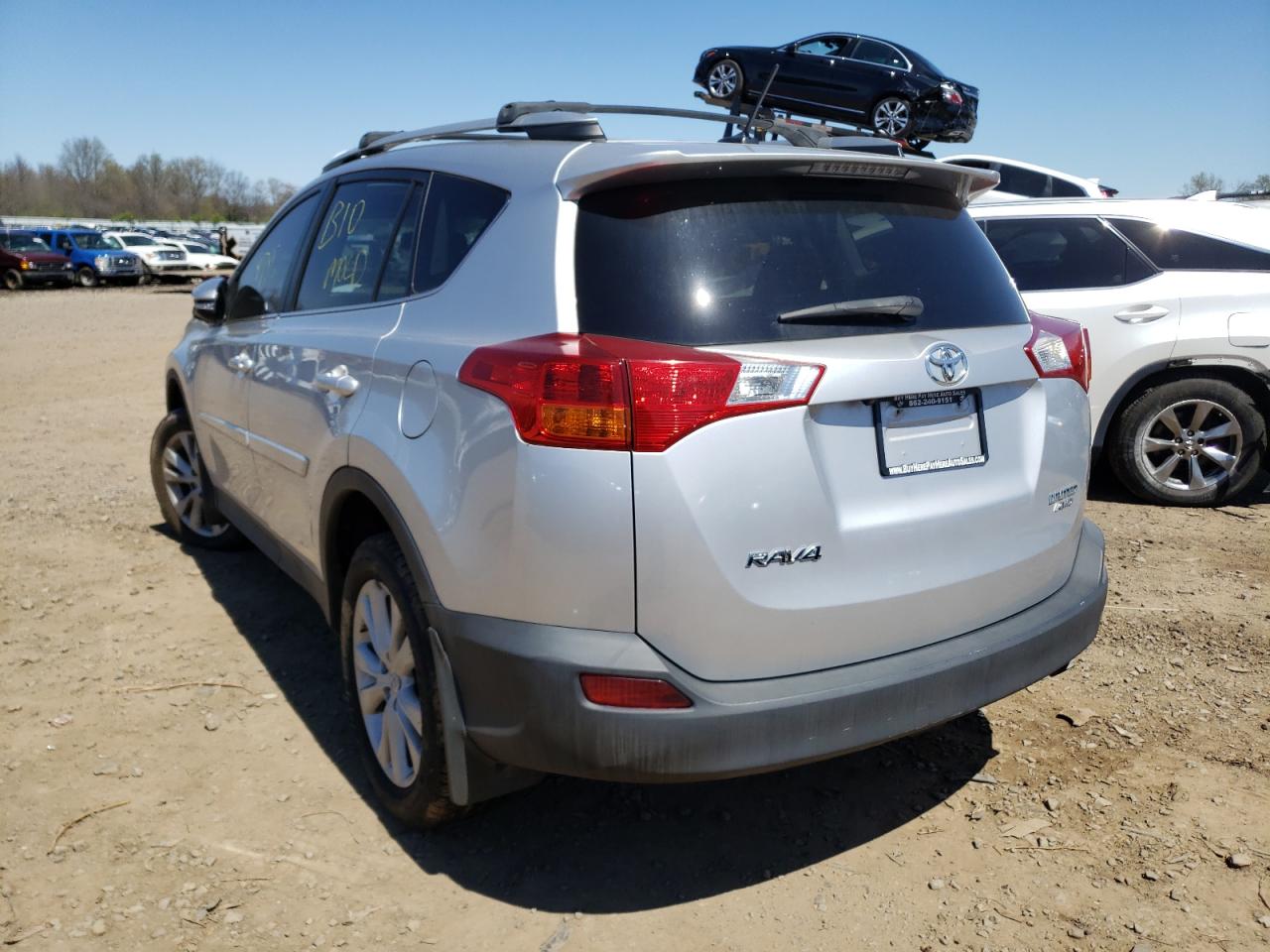 Photo 3 from auction – 2014 TOYOTA RAV4 LIMIT with VIN 2T3DFREV2EW217058
