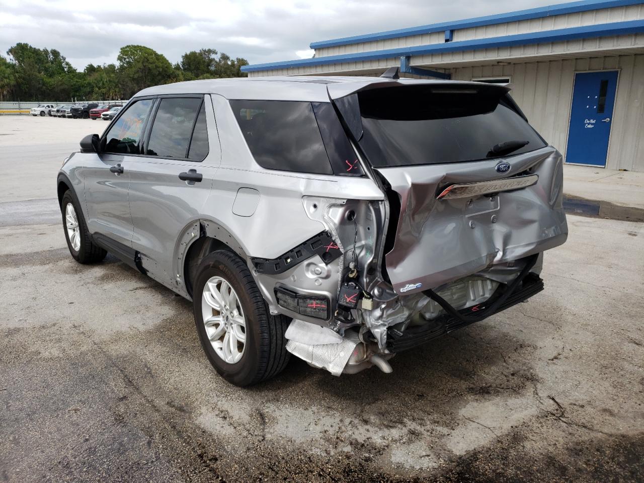 Photo 9 from auction – 2021 FORD EXPLORER with VIN 1FMSK7BHXMGA12437