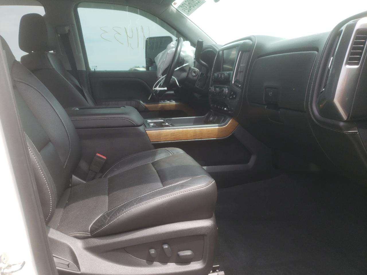 Photo 5 from auction – 2018 CHEVROLET SILVERADO with VIN 3GCUKSEC2JG608772