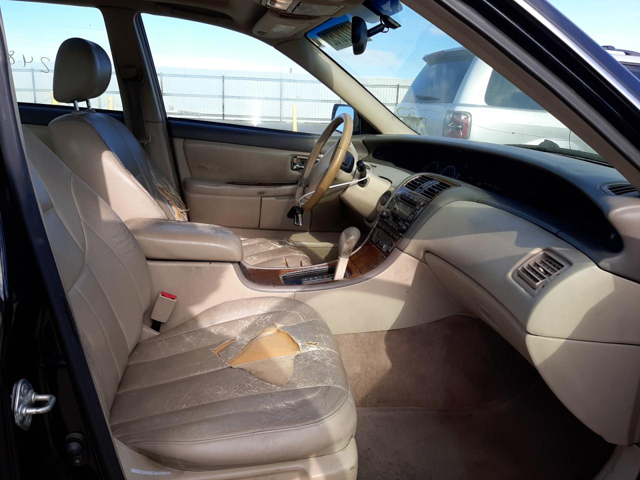 Photo 5 from auction – 2000 TOYOTA AVALON XL with VIN 4T1BF28B2YU060385