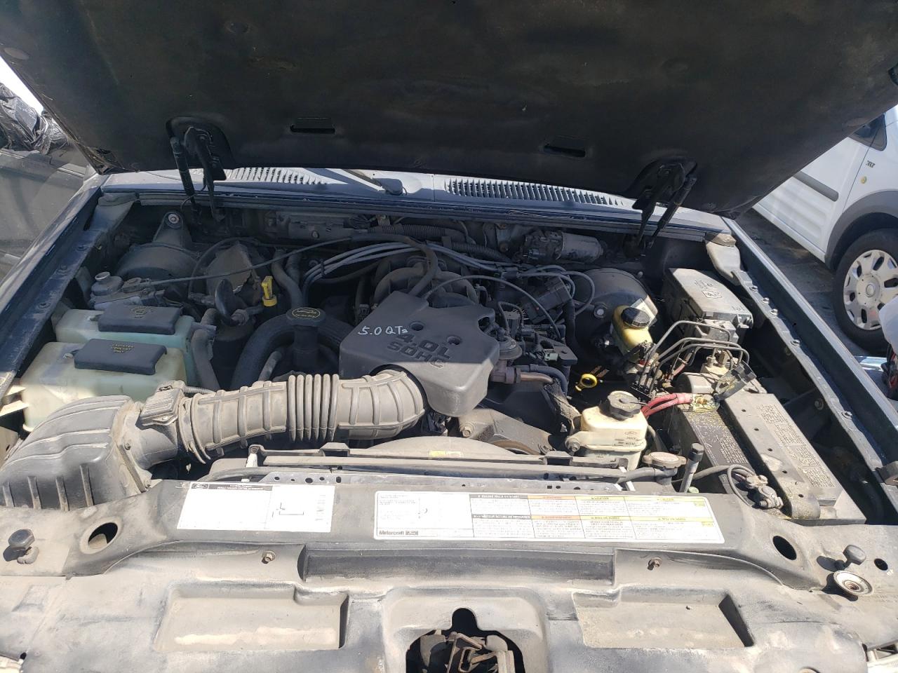 Photo 7 from auction – 2001 FORD EXPLORER S with VIN 1FMCU60E81UB30369