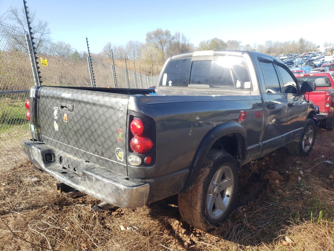 Photo 4 from auction – 2003 DODGE RAM 1500 S with VIN 1D7HU18D03J650990