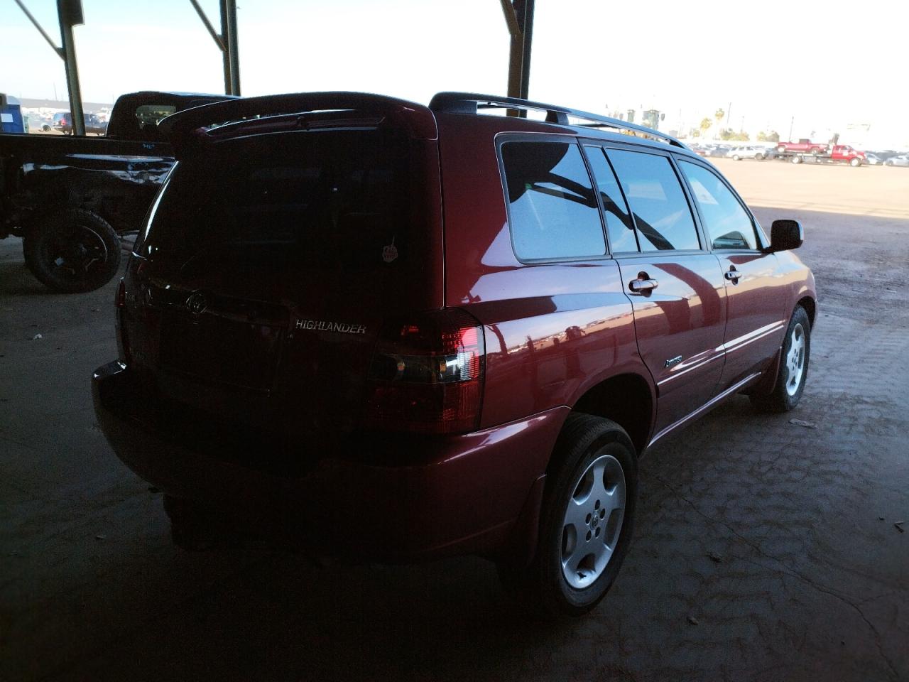 Photo 4 from auction – 2007 TOYOTA HIGHLANDER with VIN JTEEP21A070196581