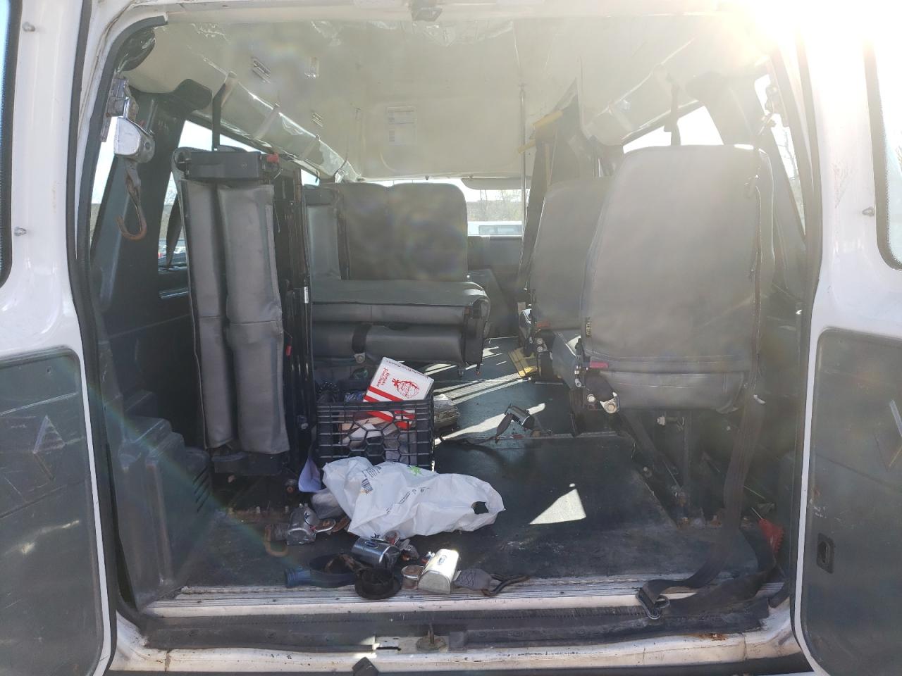 Photo 6 from auction – 2010 FORD ECONOLINE with VIN 1FTNS2EWXADA89398