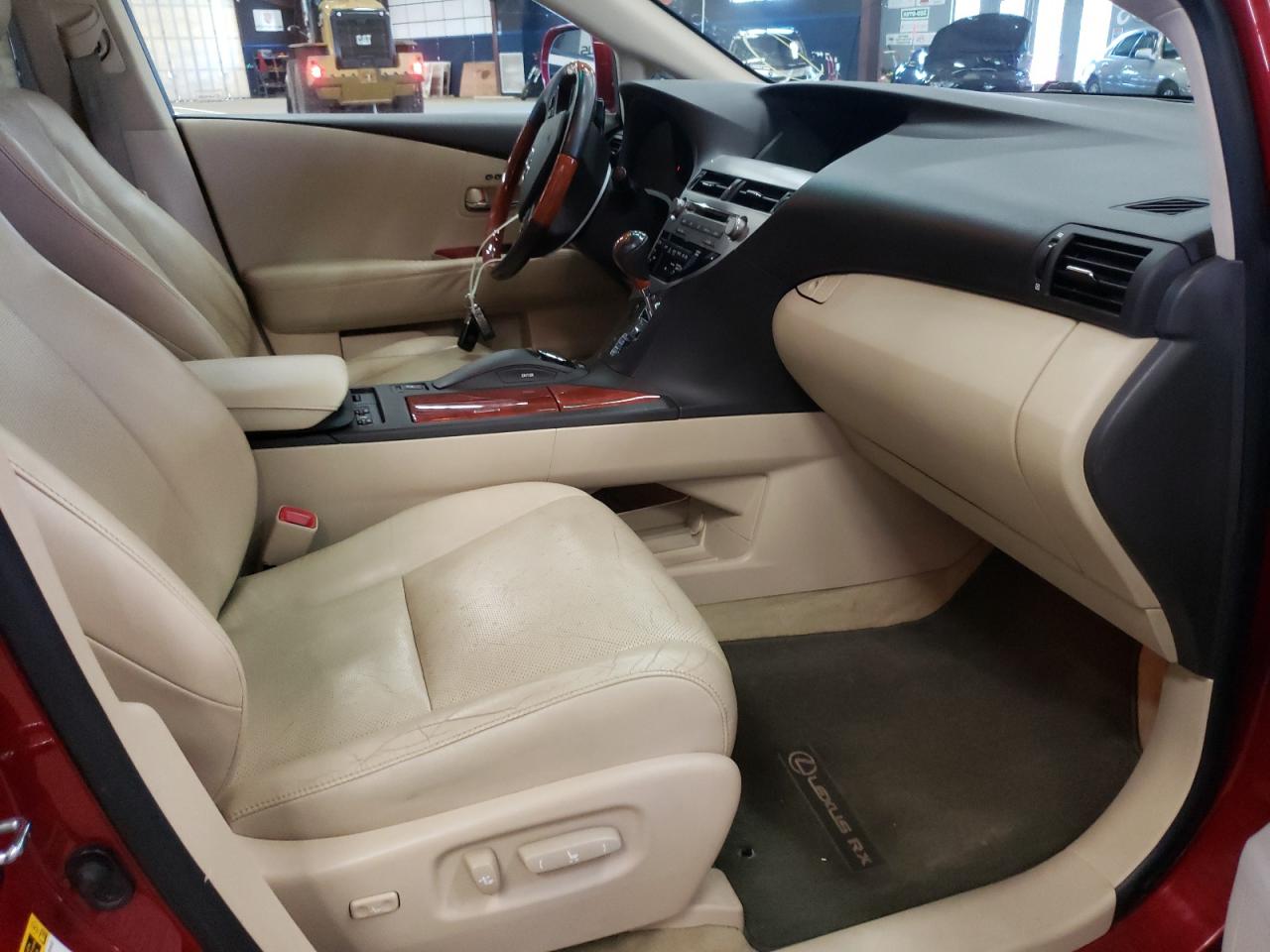 Photo 5 from auction – 2012 LEXUS RX 450 with VIN JTJBC1BA0C2434971