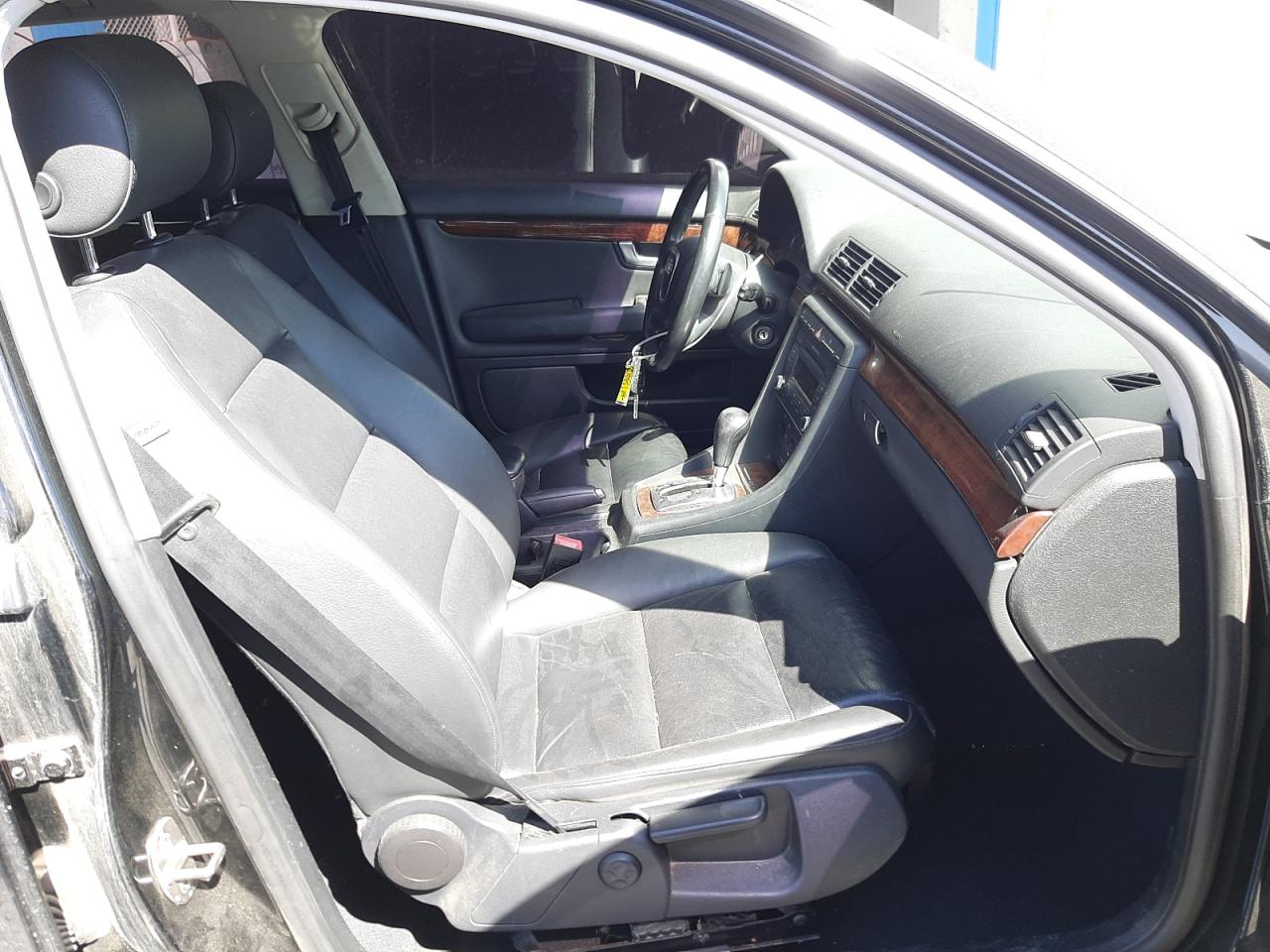 Photo 5 from auction – 2008 AUDI A4 2.0T with VIN WAUAF78EX8A170087