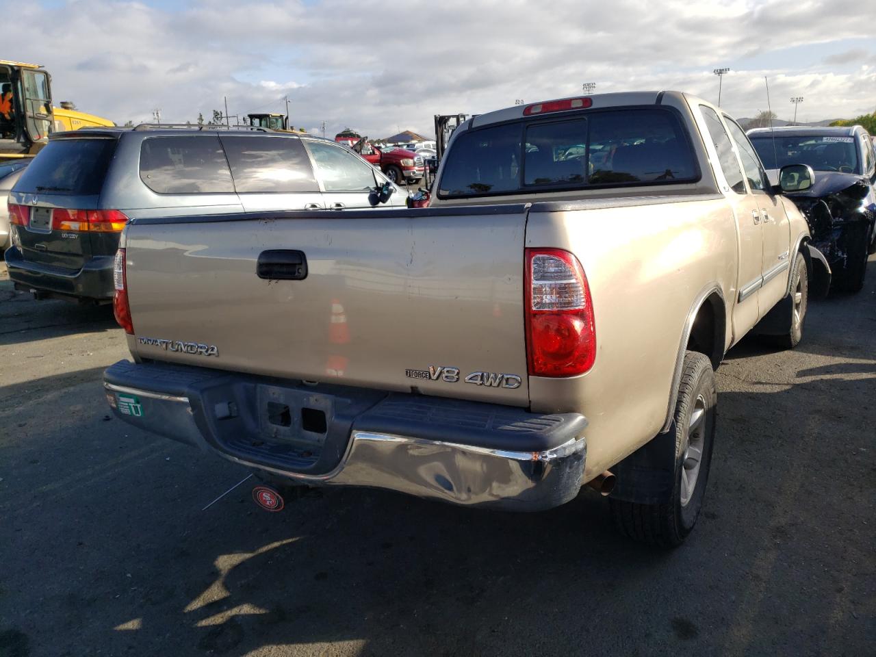 Photo 4 from auction – 2005 TOYOTA TUNDRA ACC with VIN 5TBBT44155S460892