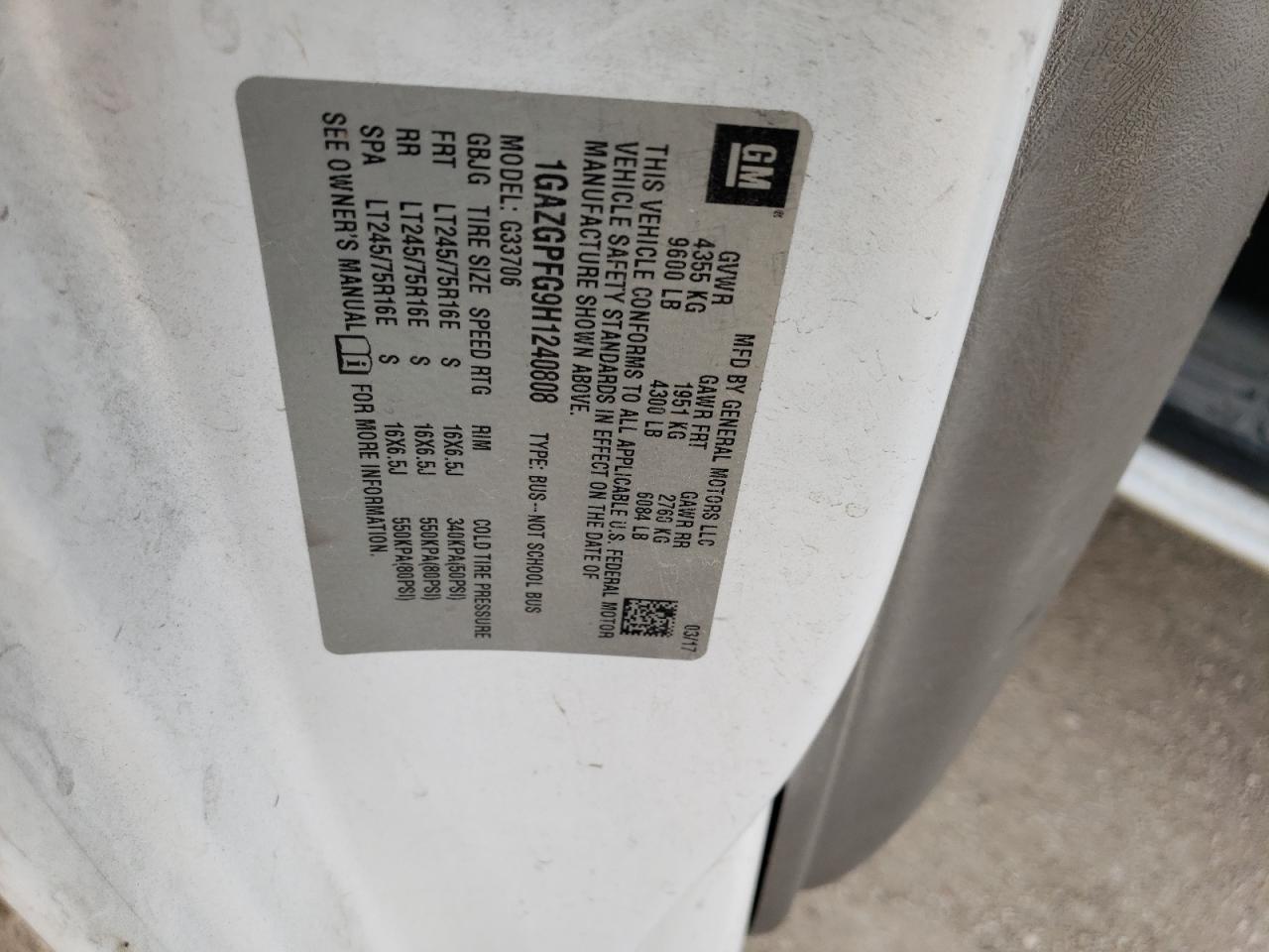Photo 10 from auction – 2017 CHEVROLET EXPRESS G3 with VIN 1GAZGPFG9H1240808