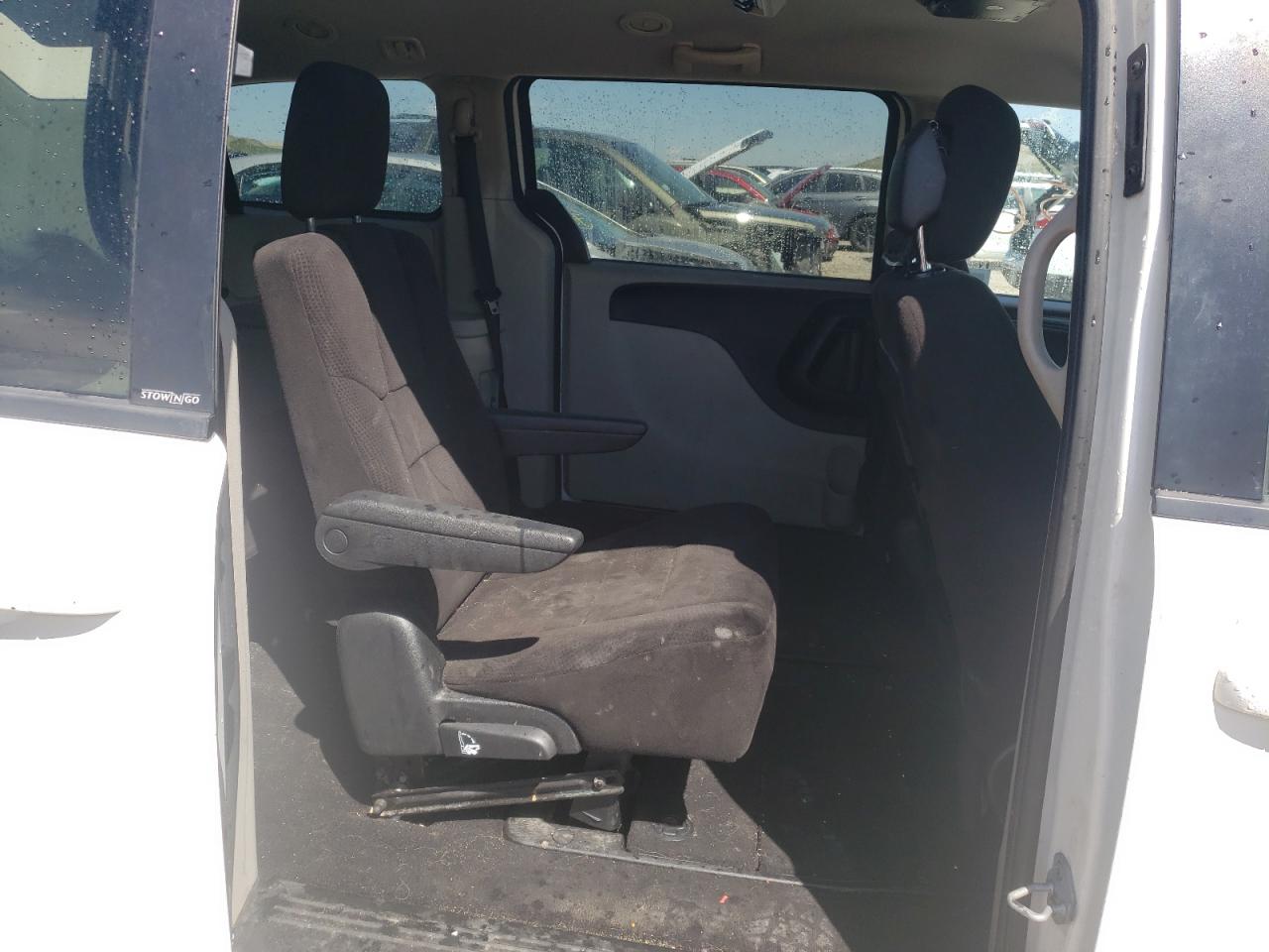 Photo 6 from auction – 2012 DODGE GRAND CARA with VIN 2C4RDGCG5CR395283