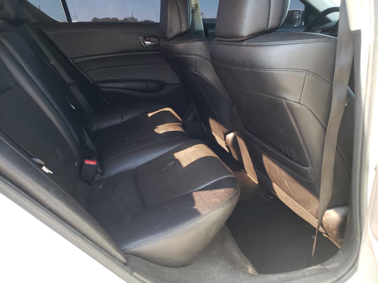 Photo 6 from auction – 2014 ACURA ILX 20 with VIN 19VDE1F39EE004758