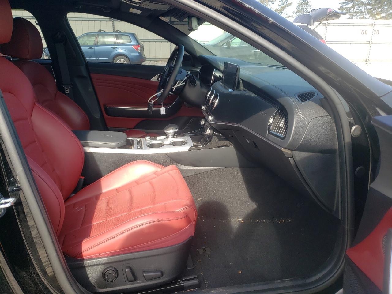 Photo 5 from auction – 2022 KIA STINGER GT with VIN KNAE55LC0N6109196