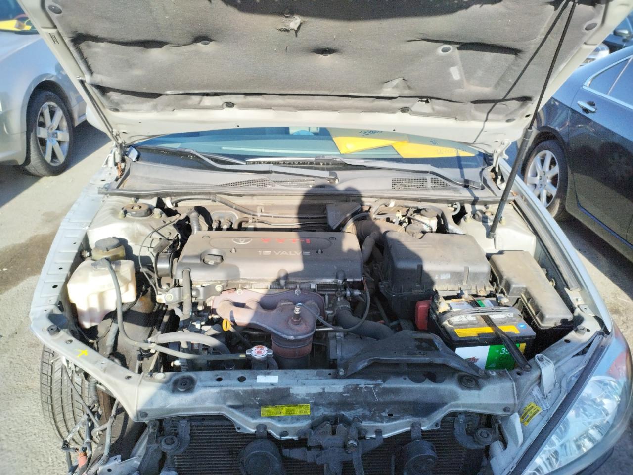 Photo 7 from auction – 2004 TOYOTA CAMRY LE with VIN 4T1BE32K74U373850